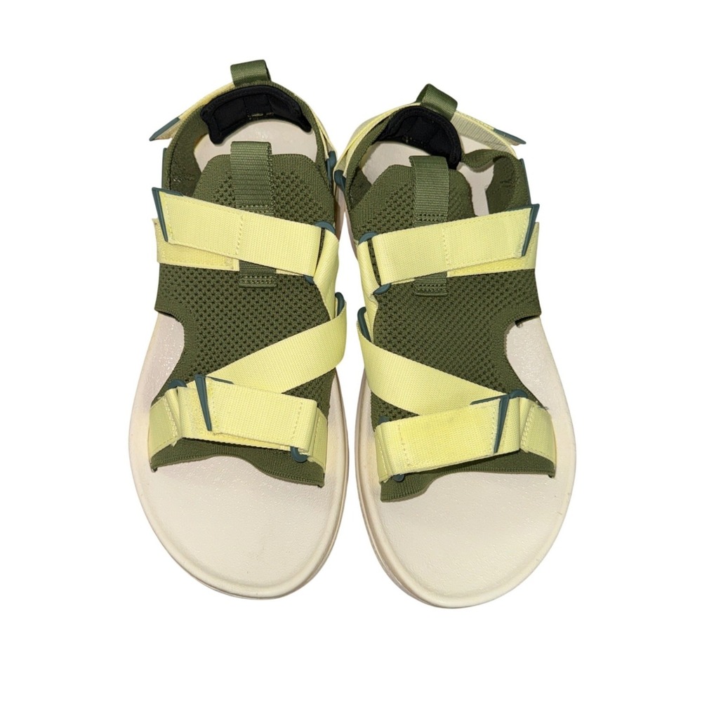 NEW Teva Aventrail Trail Running Sandals Mens 11 Green Yellow Outdoor 1156150